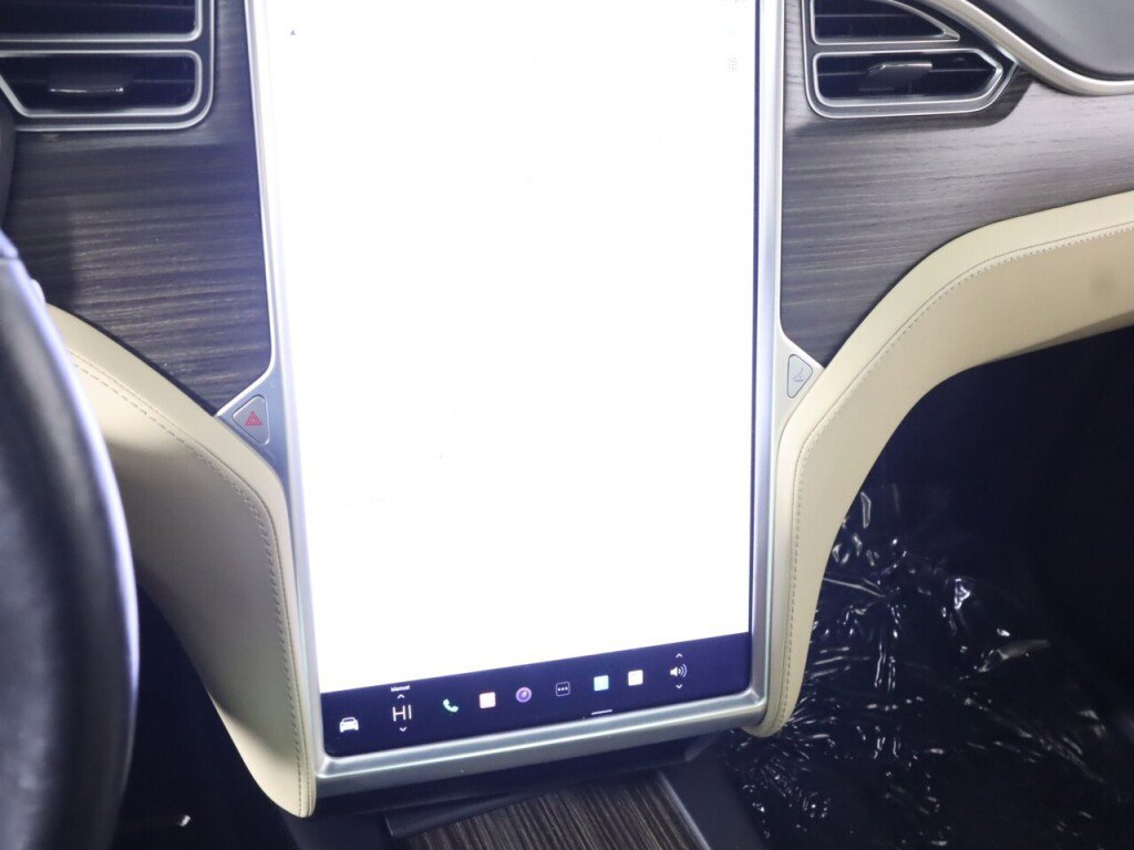 Used 2016 Tesla Model X 75D AWD/4WD image 13