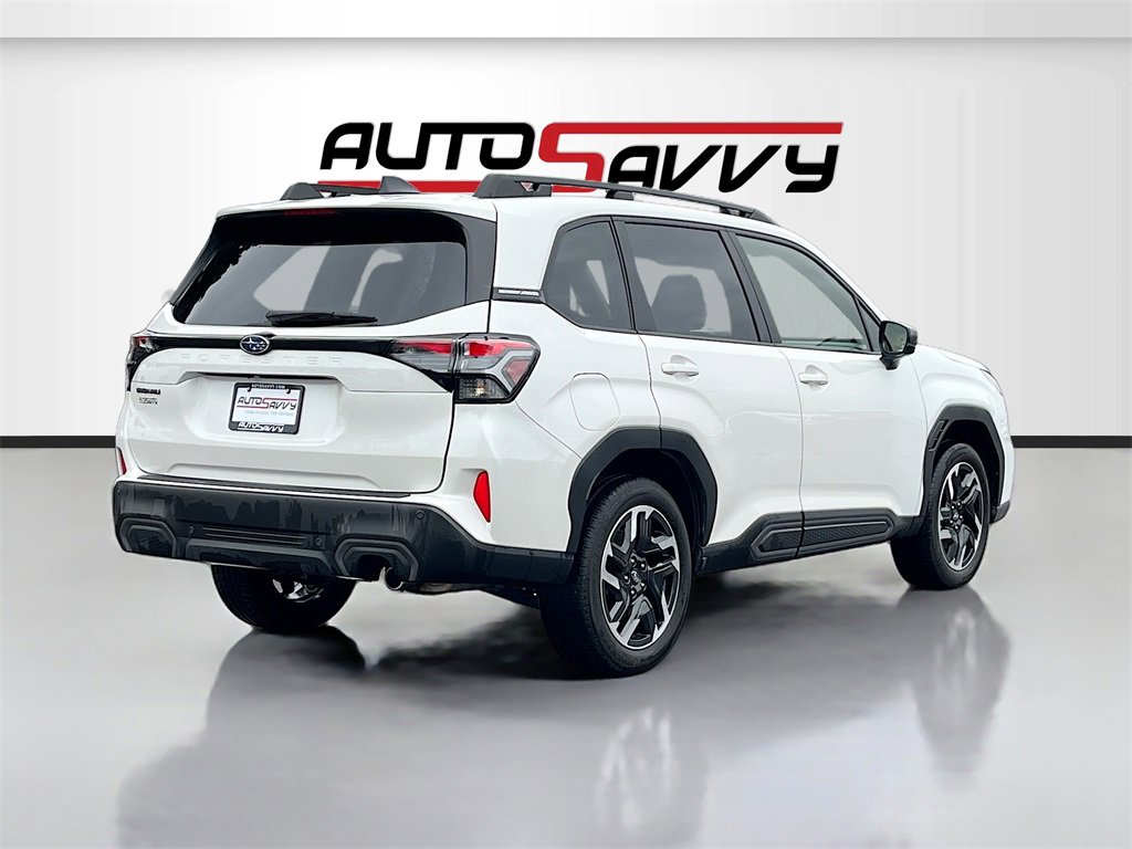 Used 2025 Subaru Forester Limited w/ Popular Package #2 image 7