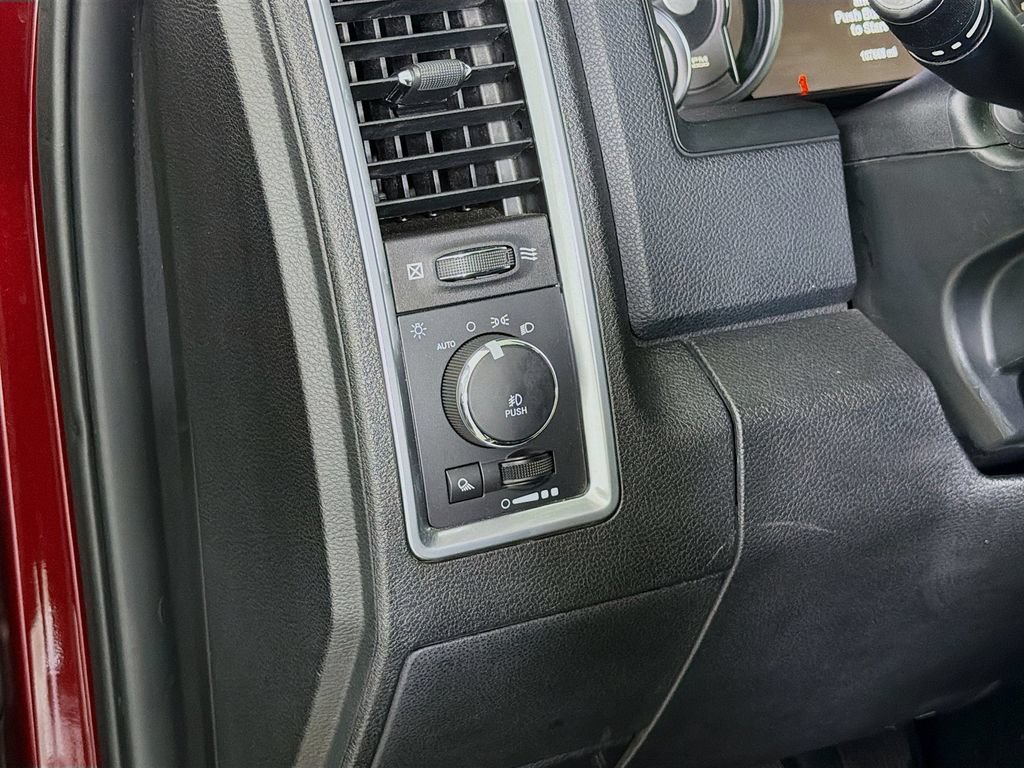 Used 2018 RAM 2500 Limited AWD/4WD image 13