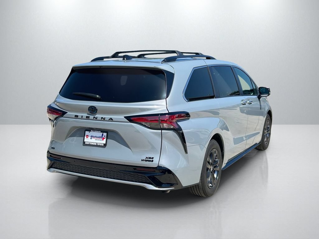 Certified 2024 Toyota Sienna XSE w/ XSE Premium Package AWD/4WD image 5