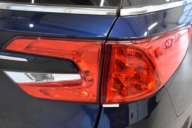 Used 2024 Honda Odyssey EX-L image 12