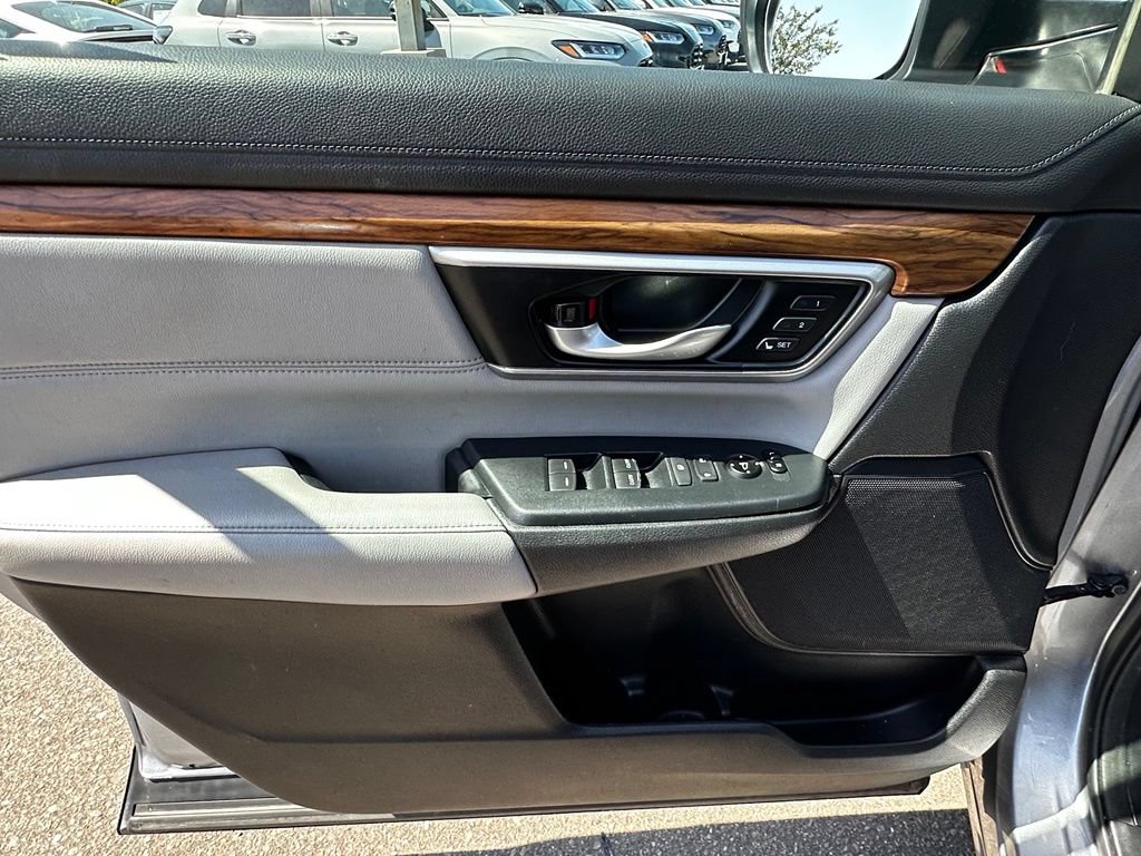 Used 2020 Honda CR-V Touring image 26