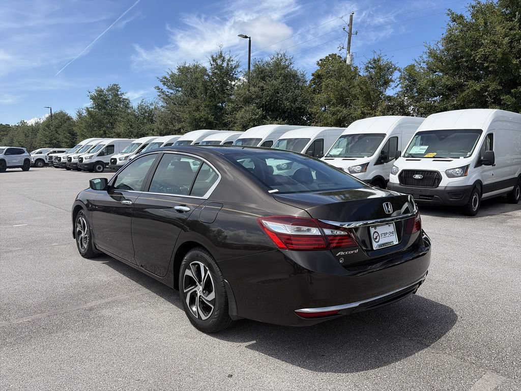 Used 2017 Honda Accord LX image 5