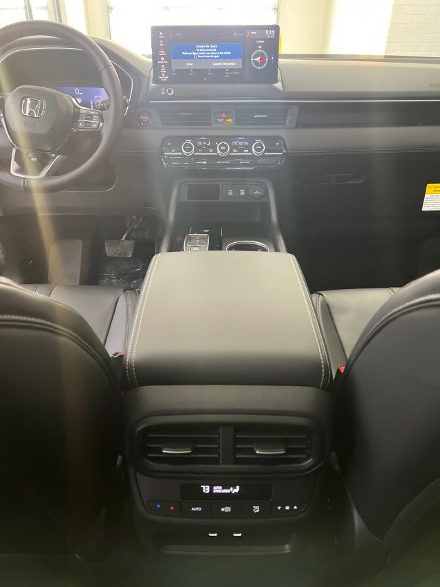 New 2026 Honda Pilot Touring image 22