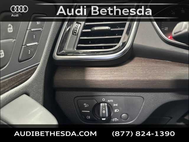 Used 2023 Audi Q5 2.0T Premium w/ Convenience Package AWD/4WD image 15