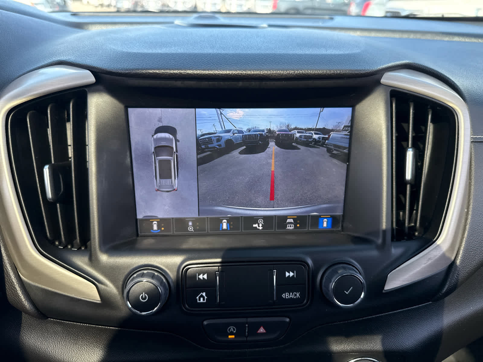 Used 2023 GMC Terrain Denali w/ Denali Premium Package image 19