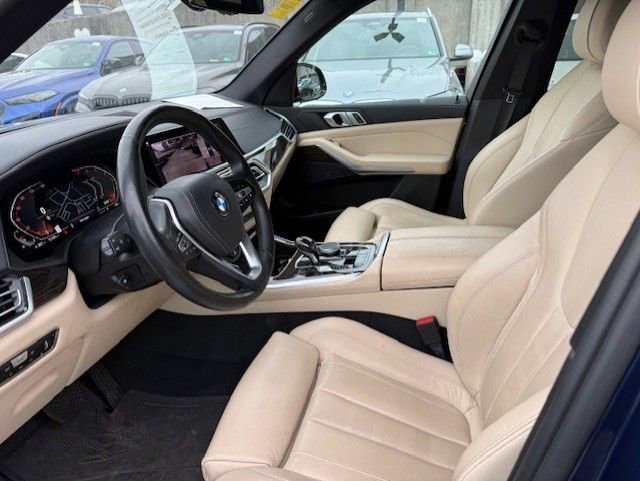 Used 2020 BMW X5 xDrive40i w/ Premium Package image 3