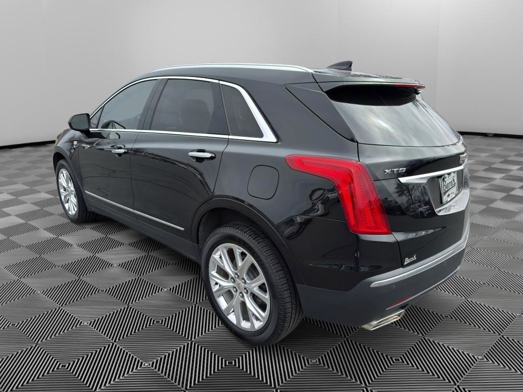 Used 2019 Cadillac XT5 Luxury w/ LPO, Radiant Package image 5
