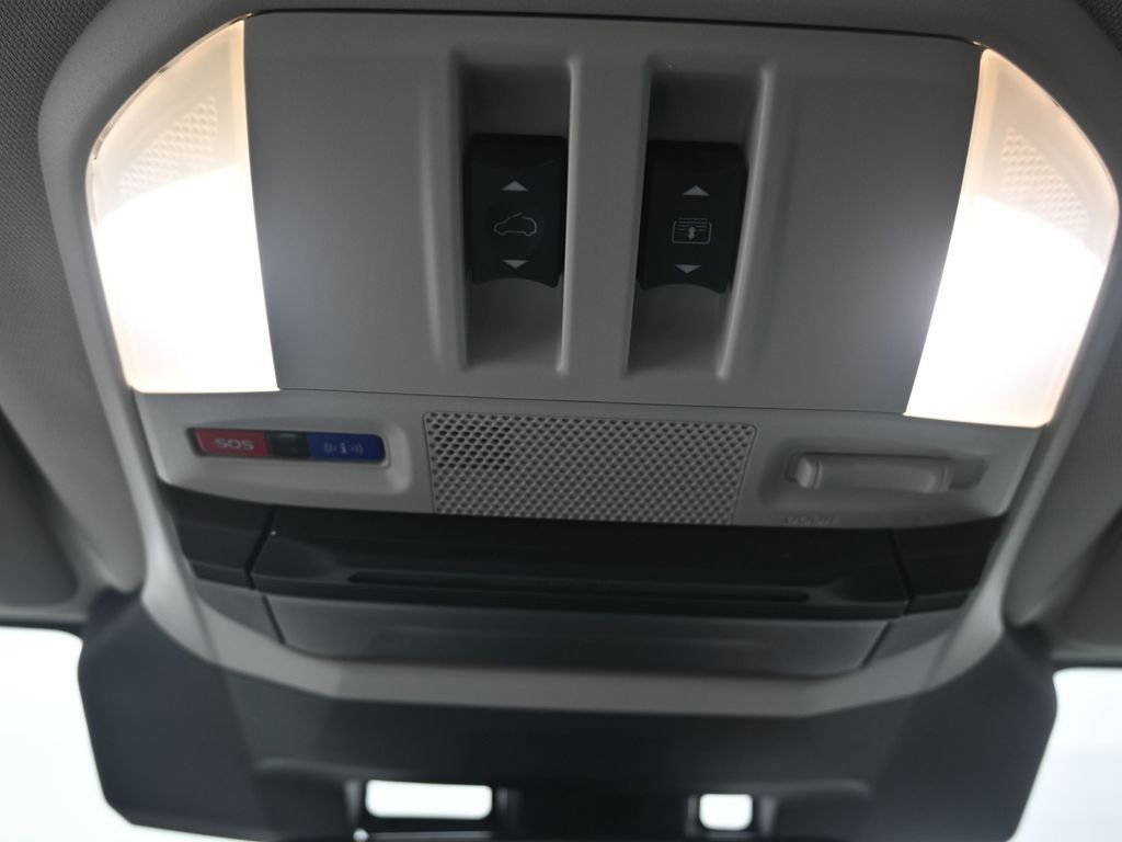 Certified 2025 Subaru Ascent Bronze Edition AWD/4WD image 12