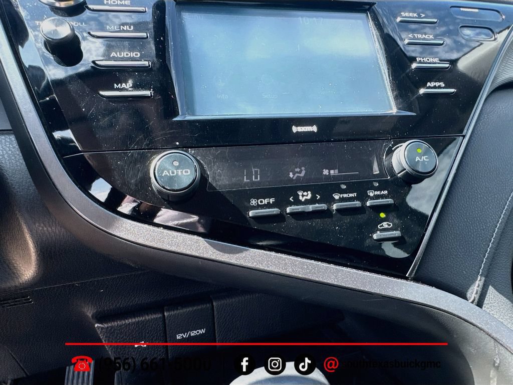 Used 2020 Toyota Camry SE FWD image 18