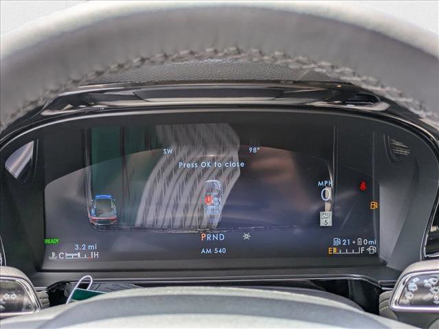 New 2025 Lincoln Corsair Grand Touring image 10