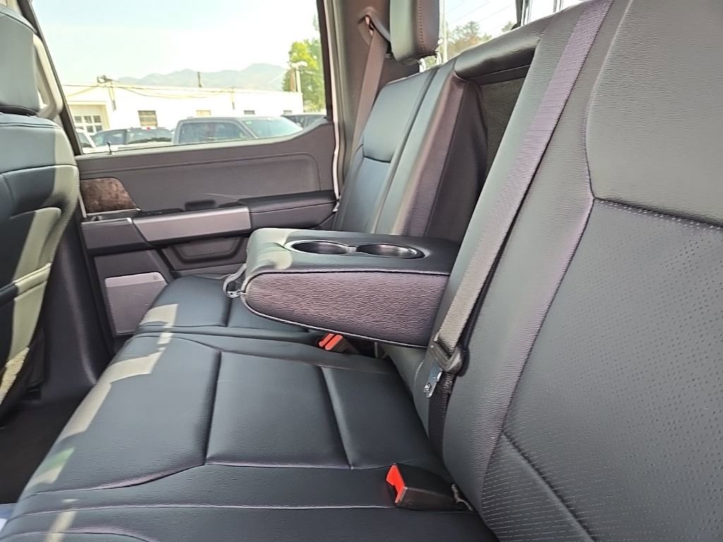 New 2026 Ford F250 Lariat image 27