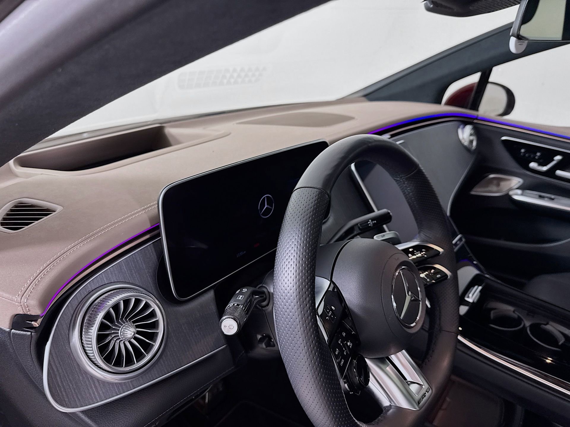 Certified 2023 Mercedes-Benz EQE AMG 4MATIC Sedan image 10