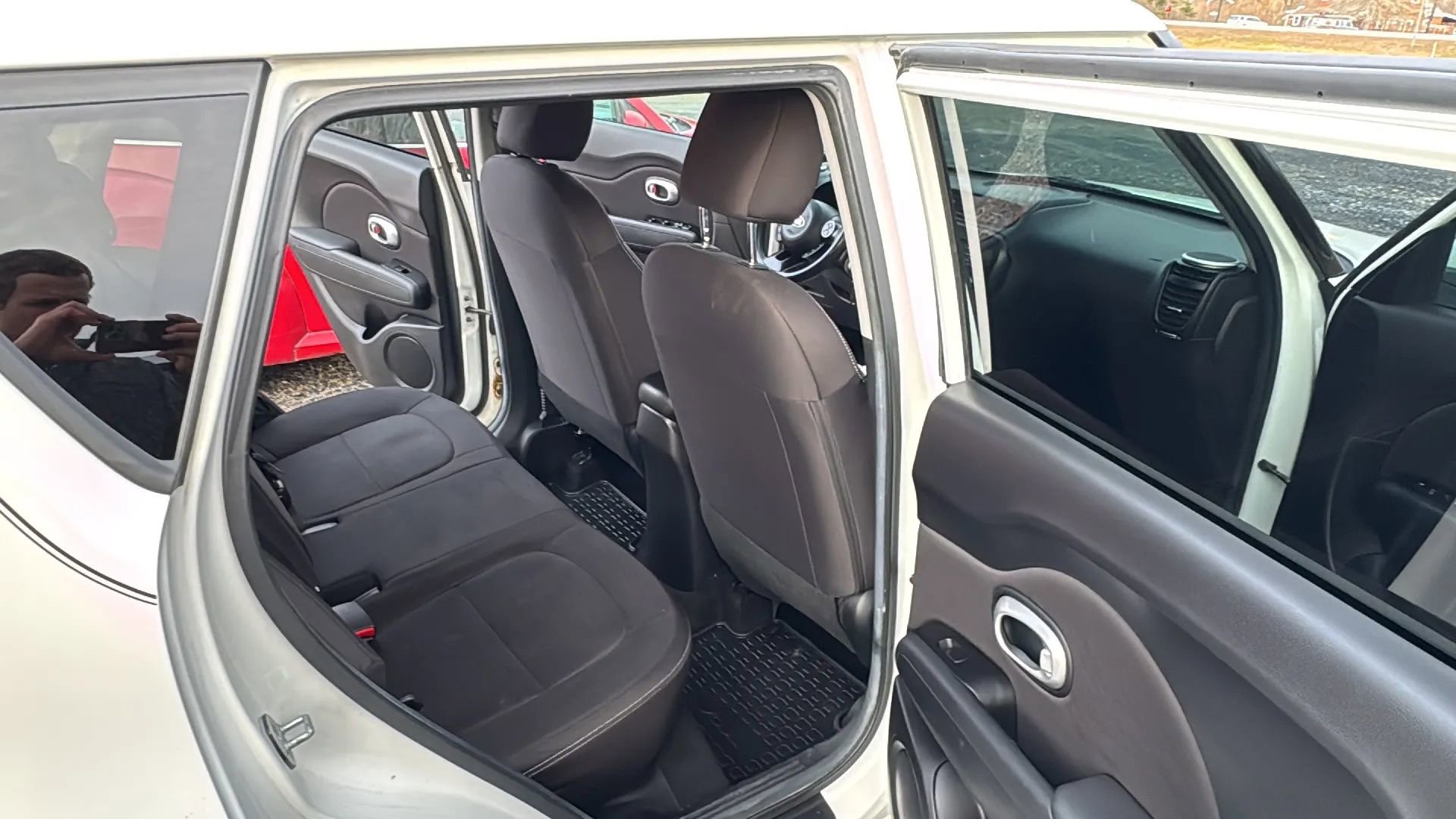 Used 2016 Kia Soul image 10