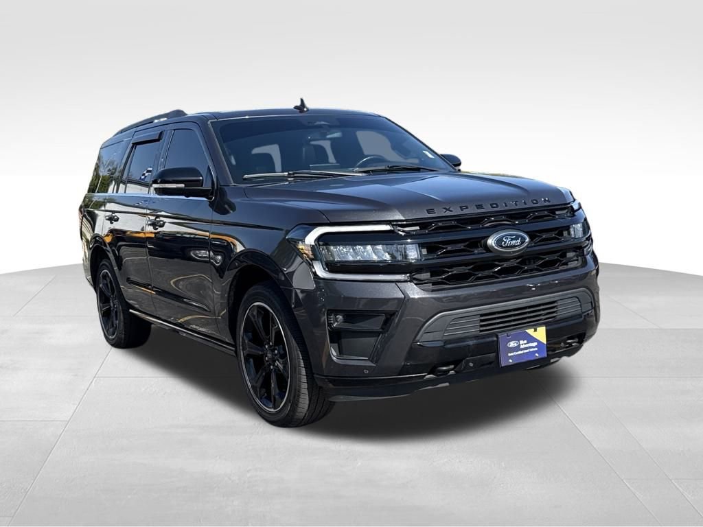 Certified 2022 Ford Expedition Limited image 5
