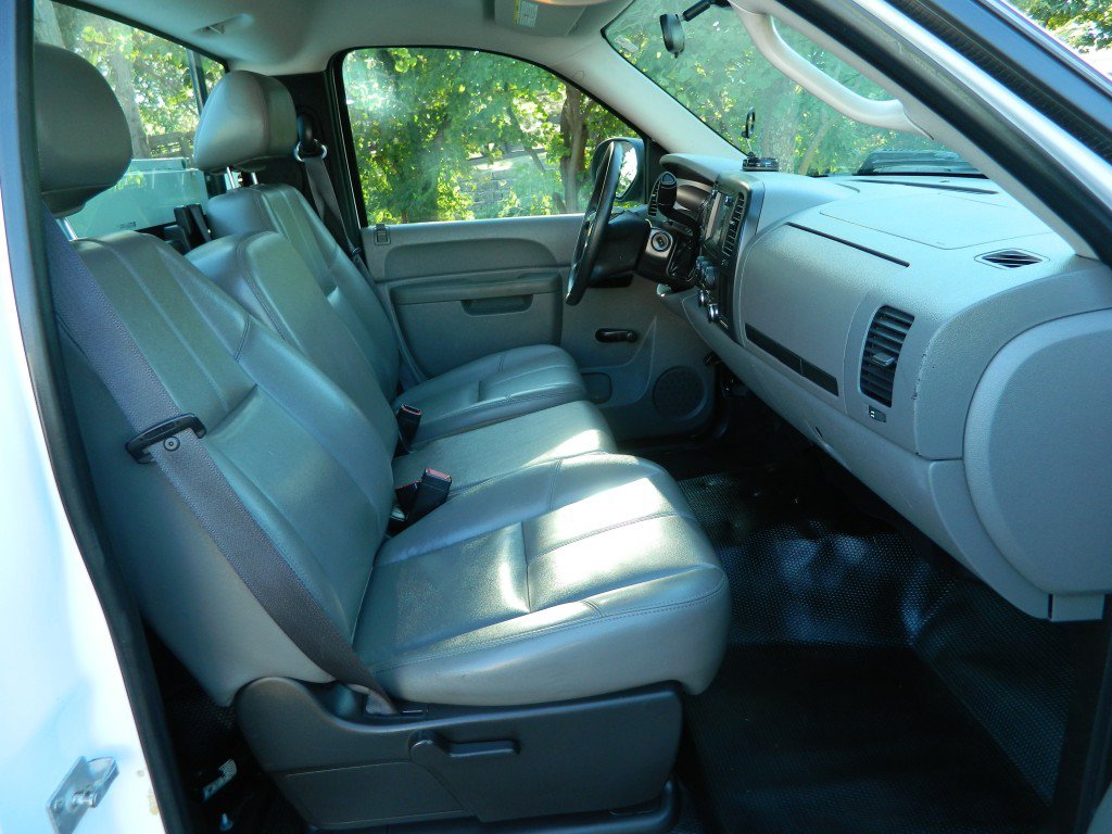Used 2012 Chevrolet Silverado 2500 W/T RWD image 16