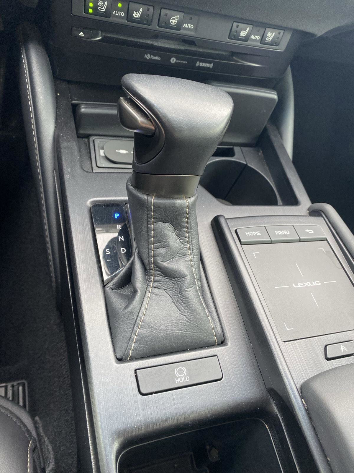 Used 2020 Lexus ES 350 w/ Premium Package image 18