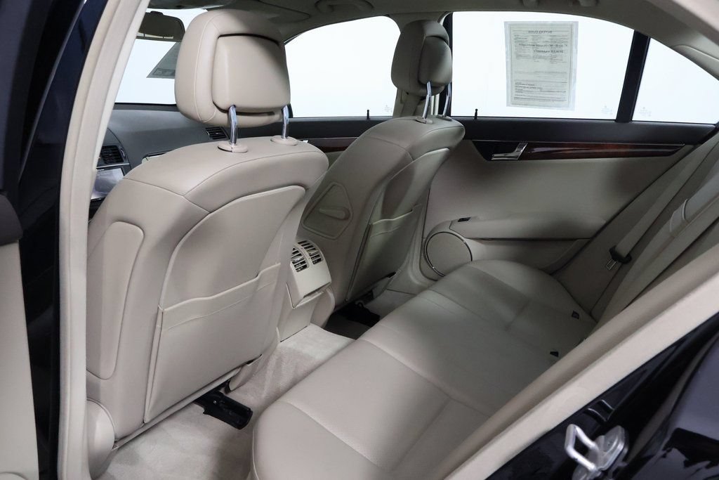 Used 2011 Mercedes-Benz C 300 Sedan image 11