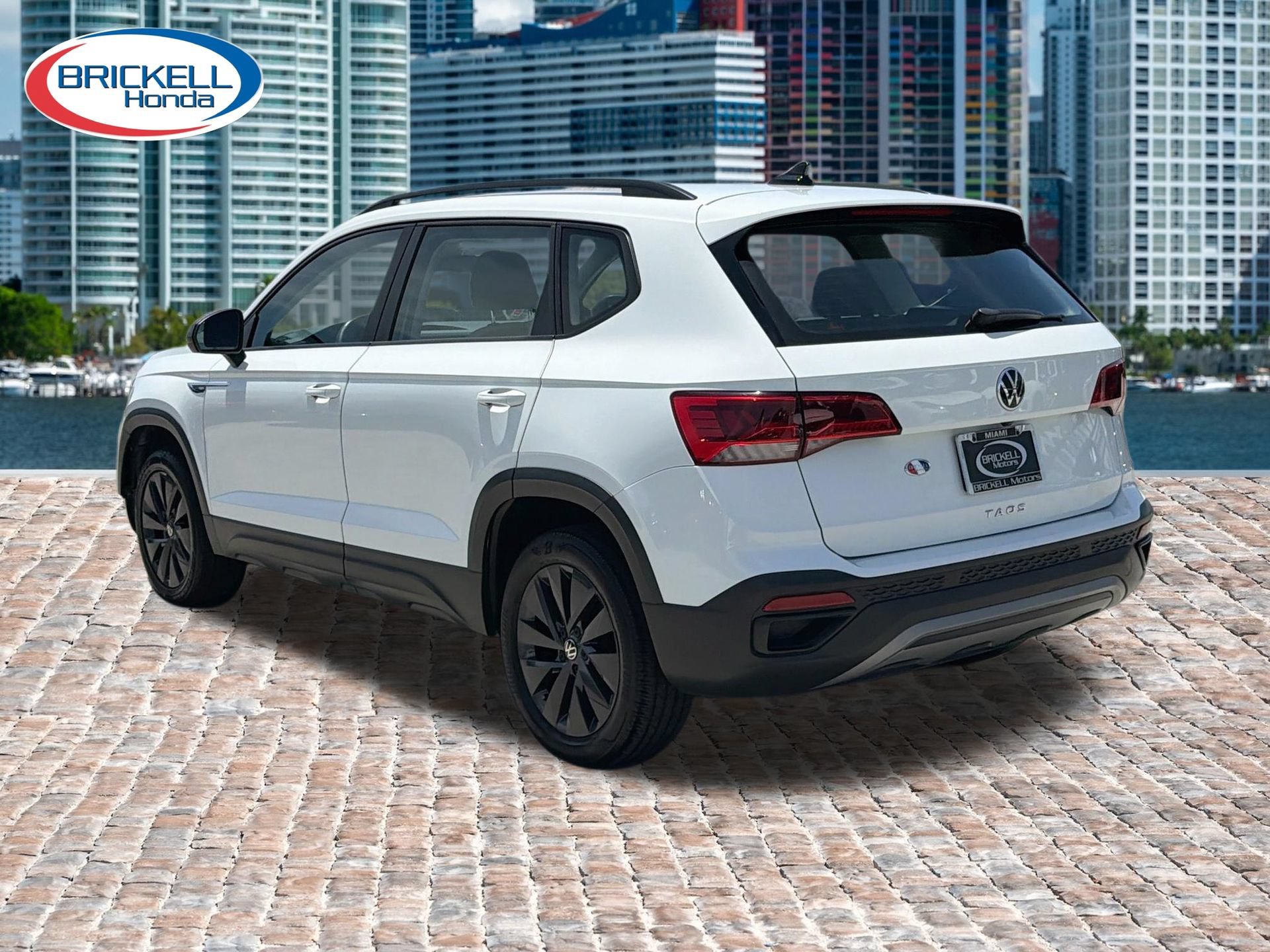 Used 2022 Volkswagen Taos S w/ IQ Drive S Package FWD image 5