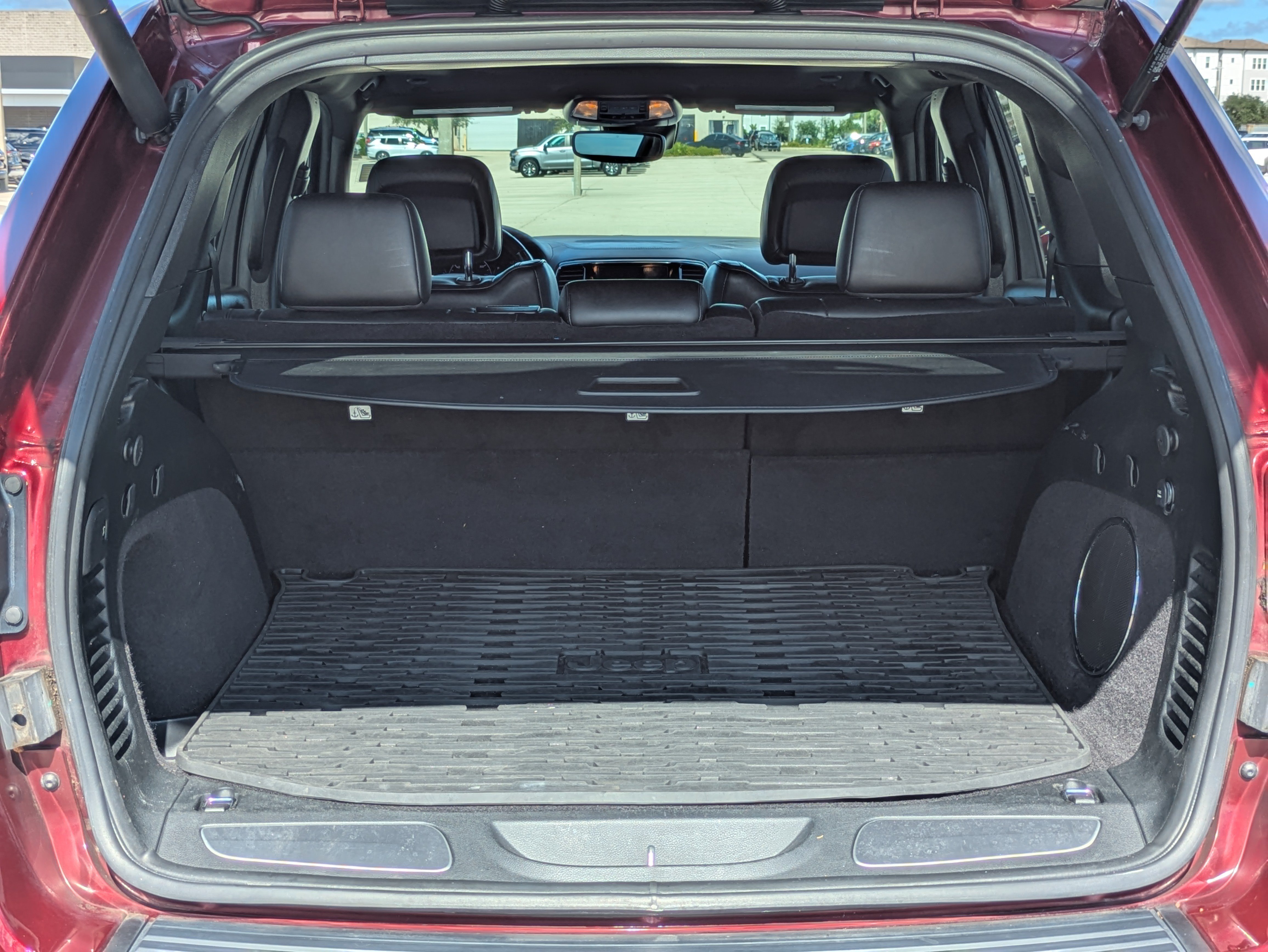 Used 2019 Jeep Grand Cherokee High Altitude RWD image 13