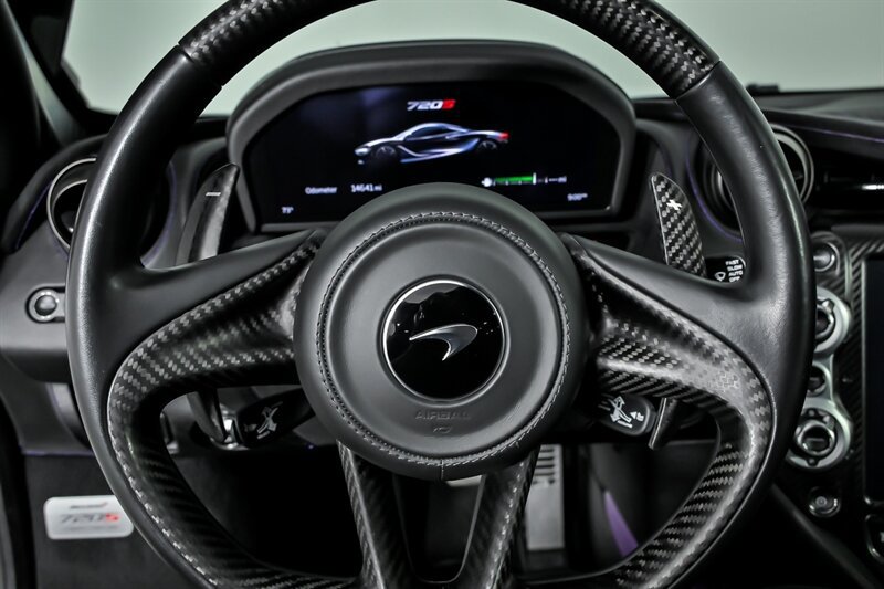 Used 2019 McLaren 720S RWD image 26