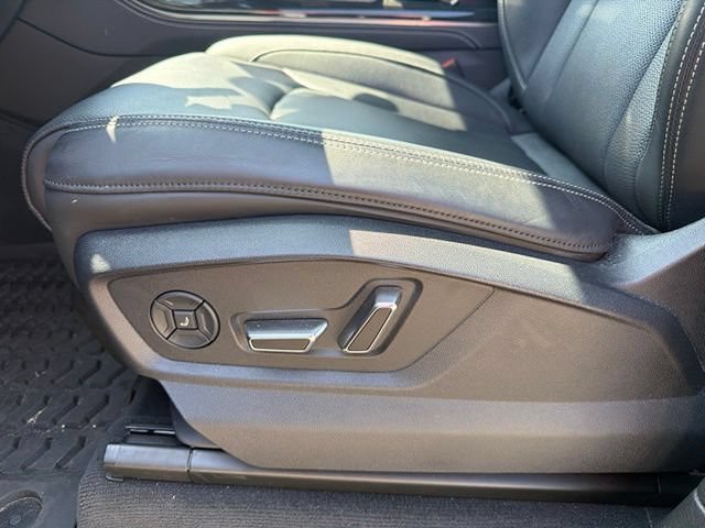 Used 2025 Audi Q7 3.0T Prestige AWD/4WD image 6