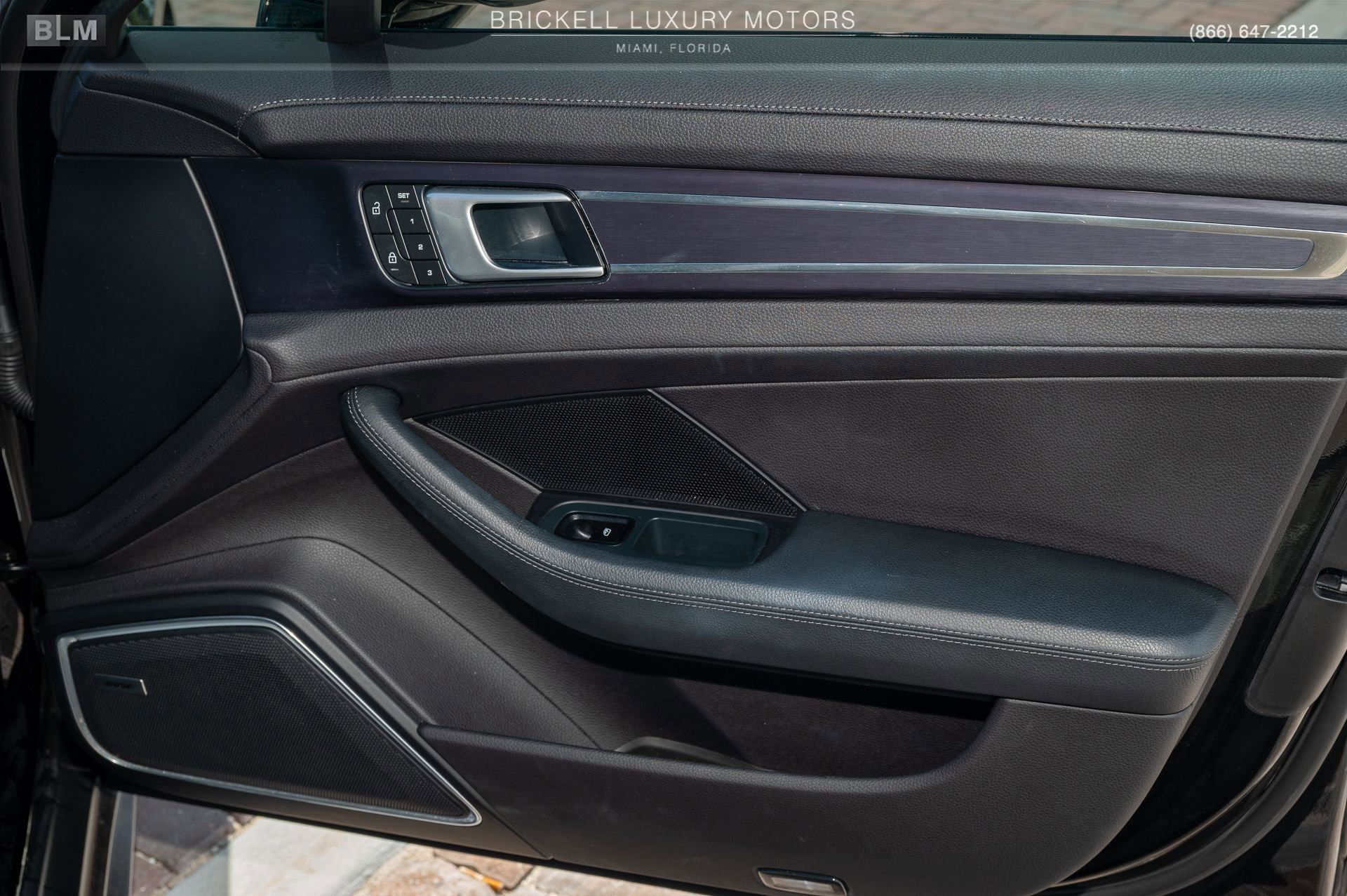 Used 2022 Porsche Panamera 4 Platinum Edition image 18