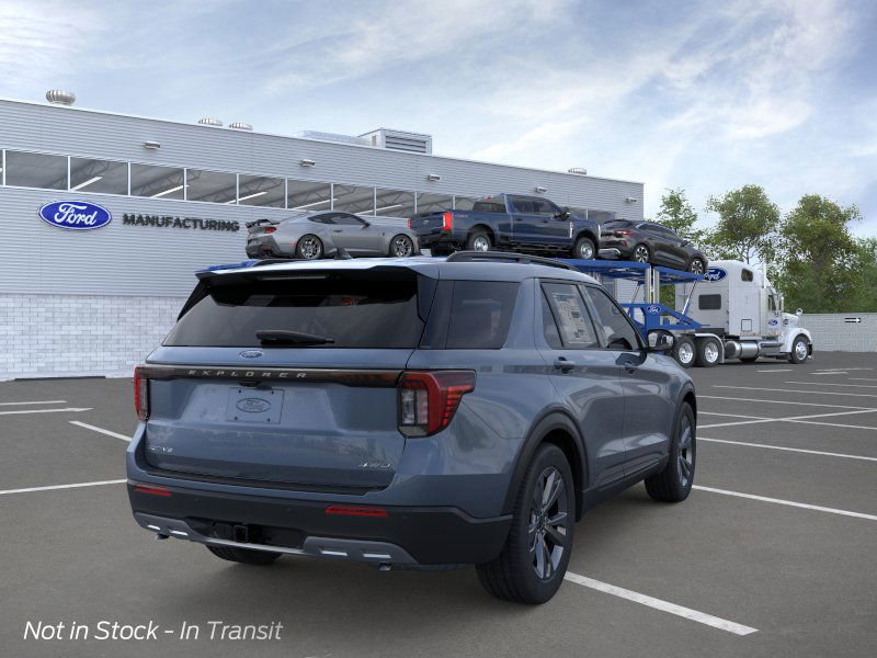 New 2026 Ford Explorer Active image 8