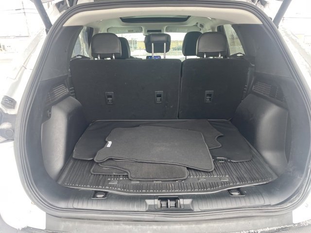Used 2022 Ford Escape SEL w/ Technology Package image 7