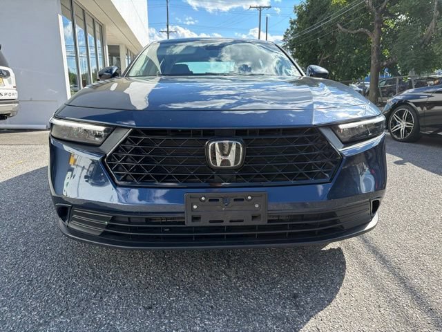 Used 2023 Honda Accord EX image 2