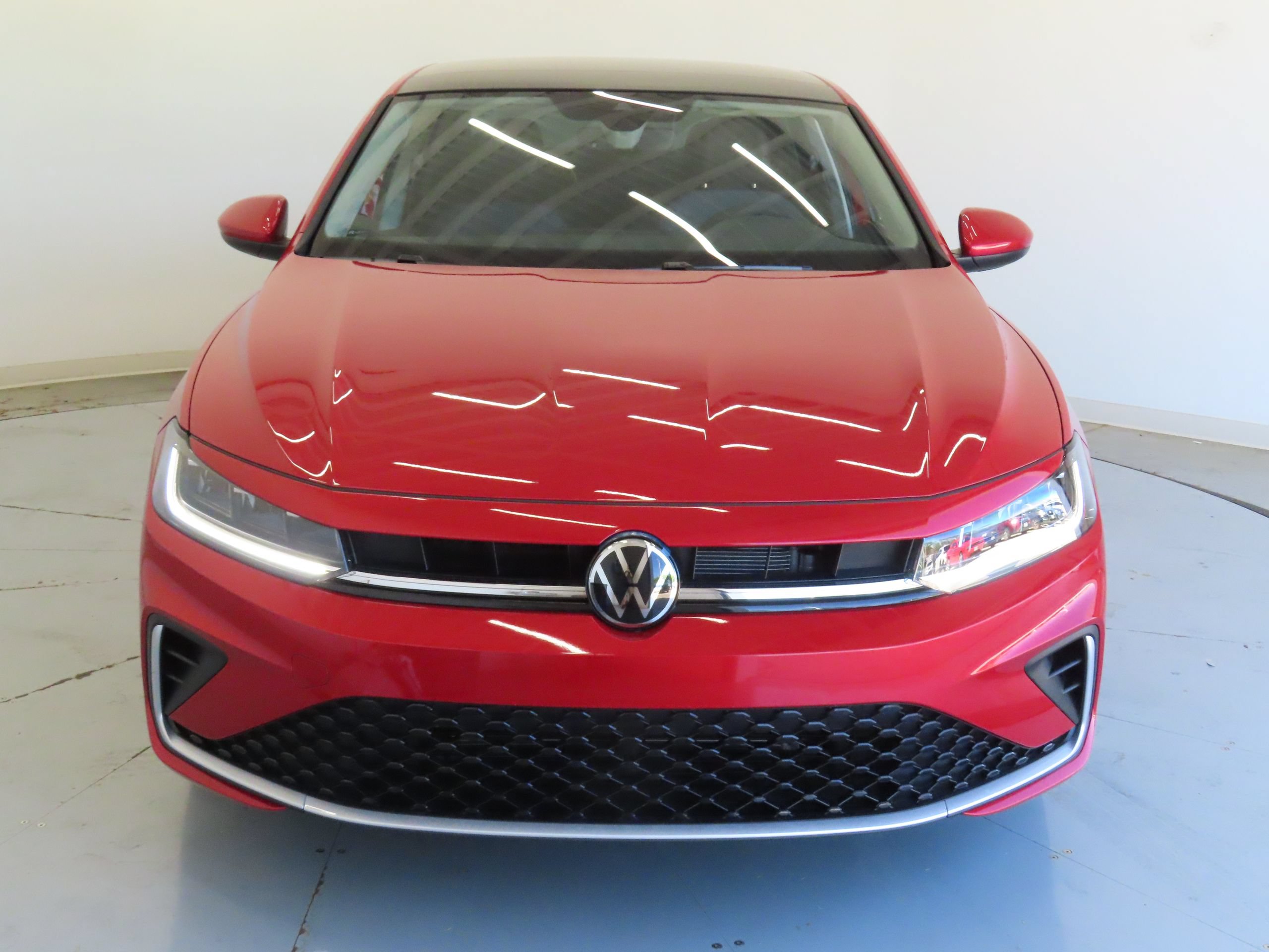 New 2026 Volkswagen Jetta SE FWD image 9