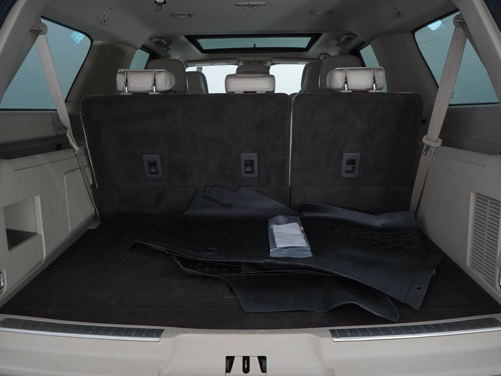 Used 2021 Lincoln Navigator L Reserve w/ Luxury Package AWD/4WD image 18