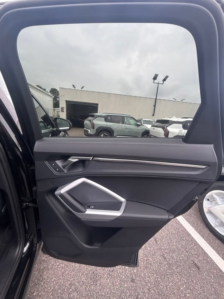 Used 2025 Audi Q3 2.0T Premium AWD/4WD image 20