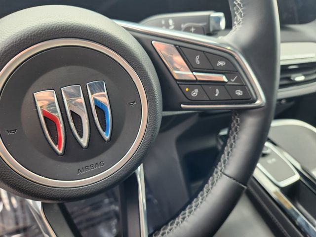 Used 2025 Buick Enclave Preferred image 22