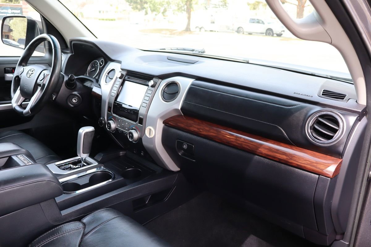 Used 2017 Toyota Tundra Limited AWD/4WD image 18