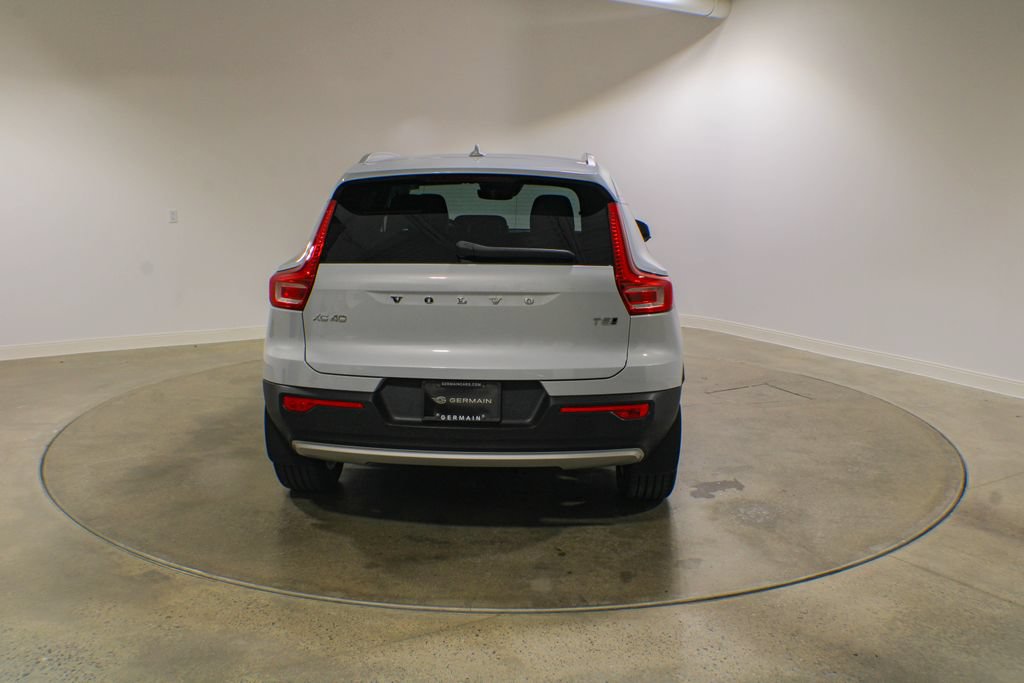 Used 2020 Volvo XC40 T5 Momentum AWD/4WD image 4
