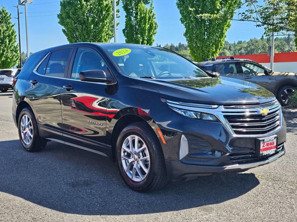 Used 2024 Chevrolet Equinox LT AWD/4WD image 3