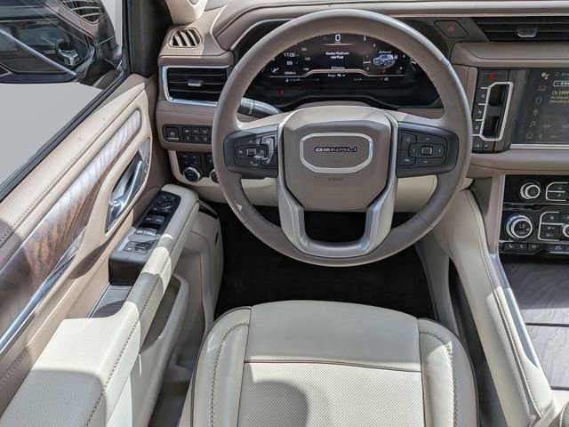 Used 2024 GMC Yukon Denali image 16