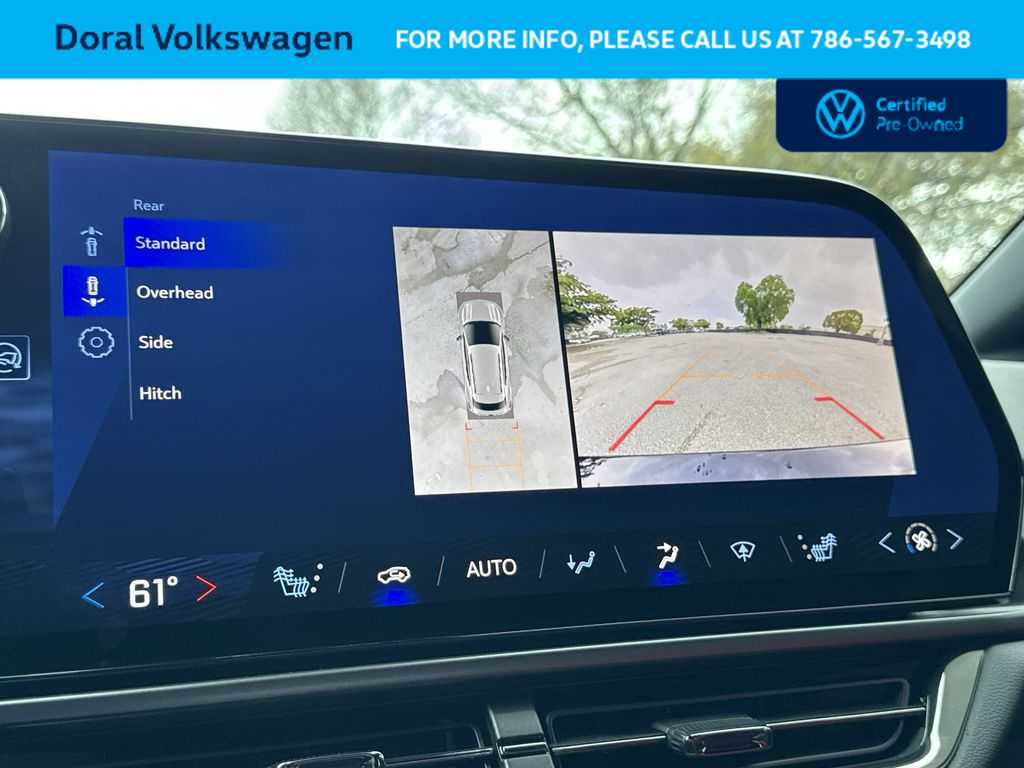 Used 2025 Chevrolet Equinox EV RS FWD image 19