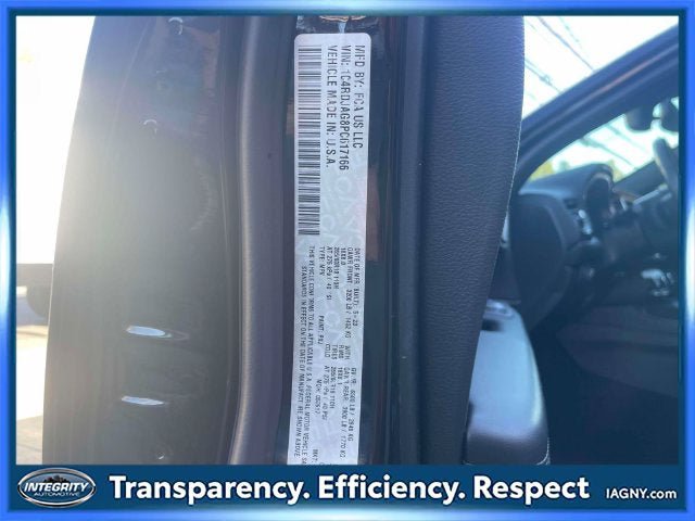 Used 2023 Dodge Durango SXT AWD/4WD image 33