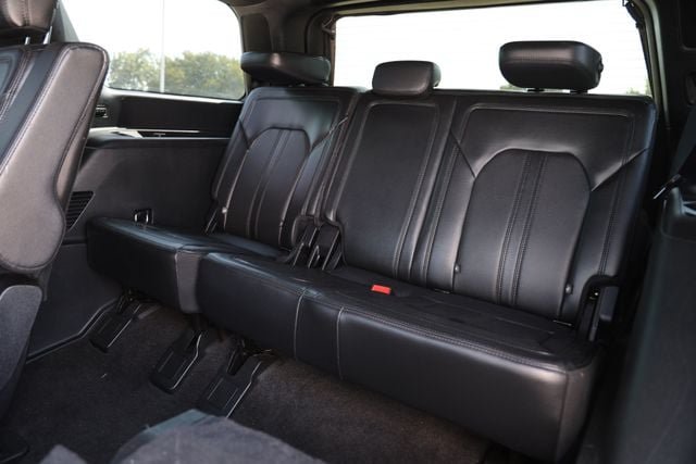 Used 2020 Ford Expedition Limited w/ Equipment Group 301A RWD image 30