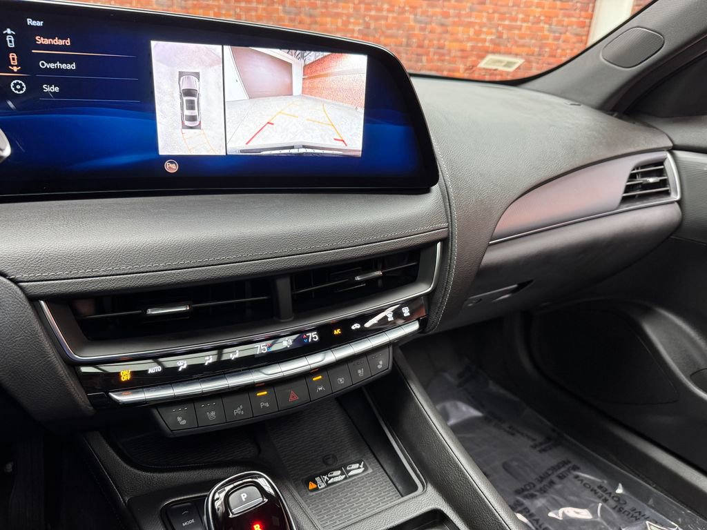 Used 2025 Cadillac CT5 Premium Luxury w/ LPO, ONYX Package image 21