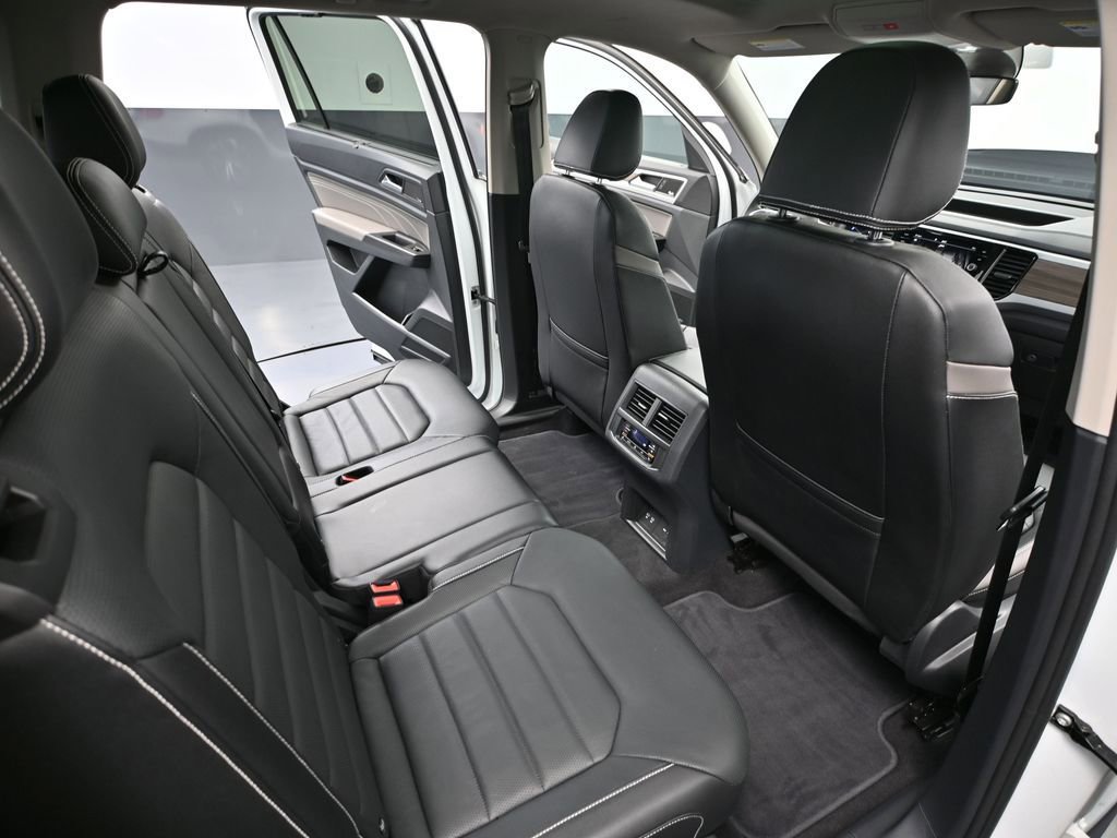 Used 2022 Volkswagen Atlas SEL image 52