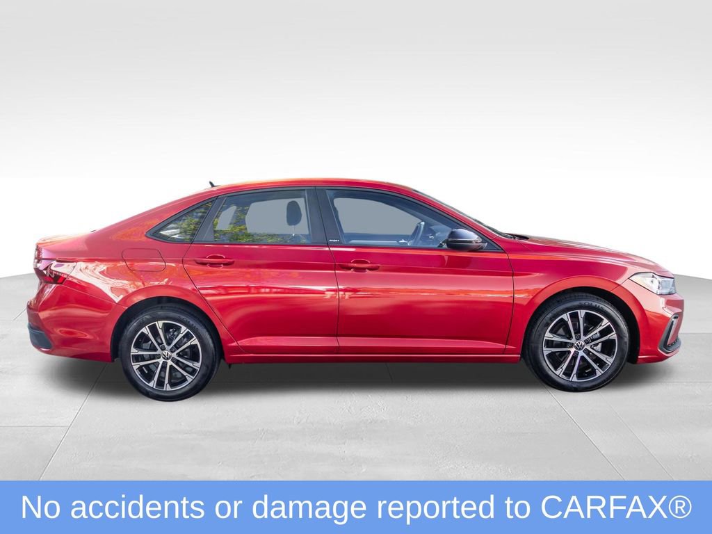 Used 2025 Volkswagen Jetta Sport FWD image 3