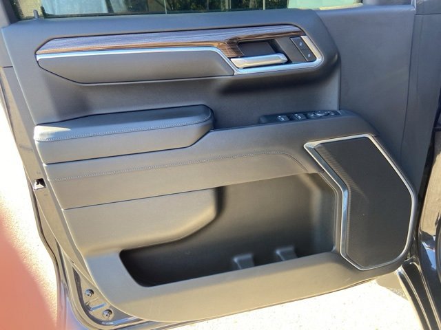 Used 2023 Chevrolet Silverado 1500 RST image 12