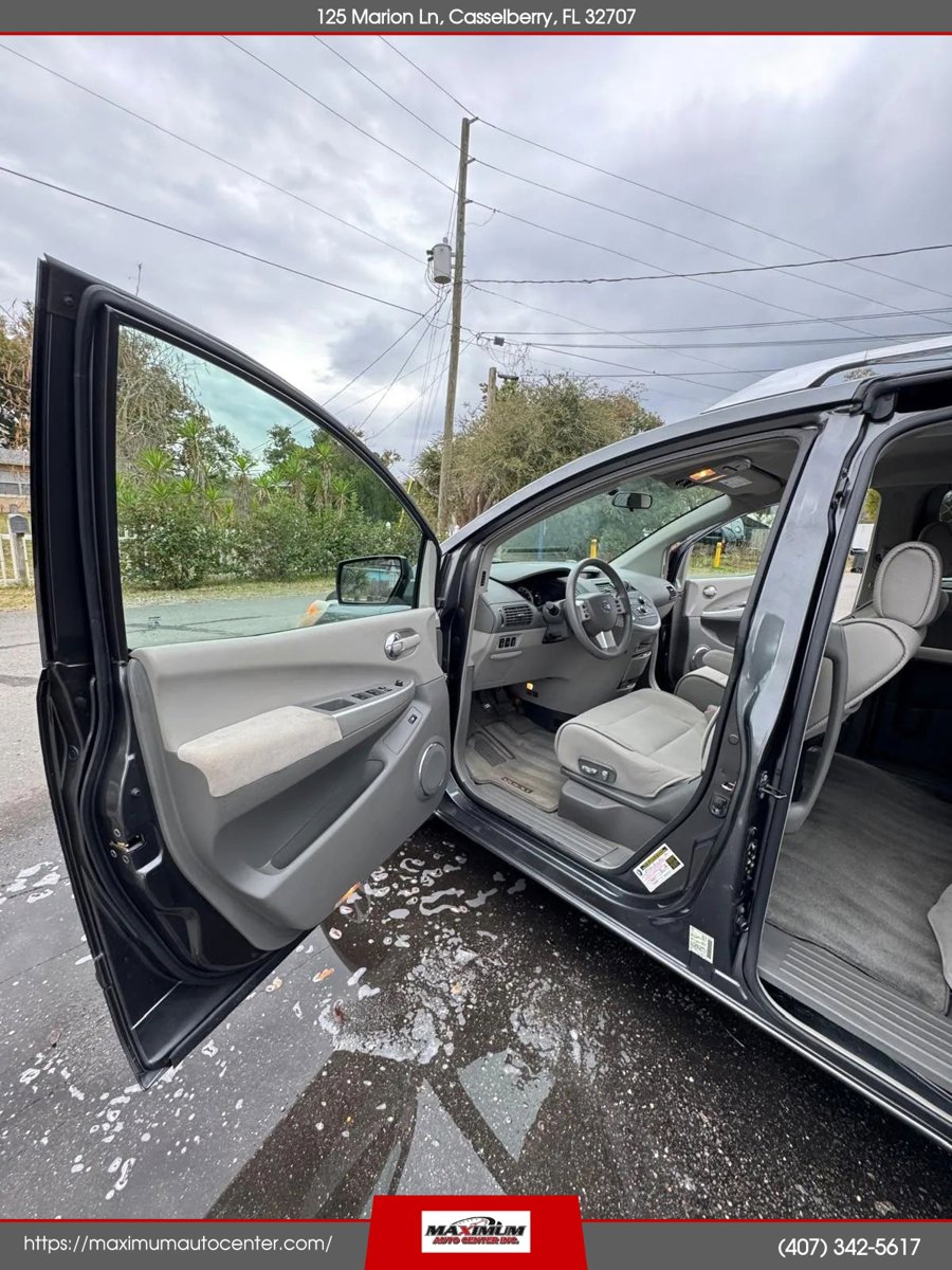 Used 2009 Nissan Quest S w/ Drivers Pkg FWD image 5
