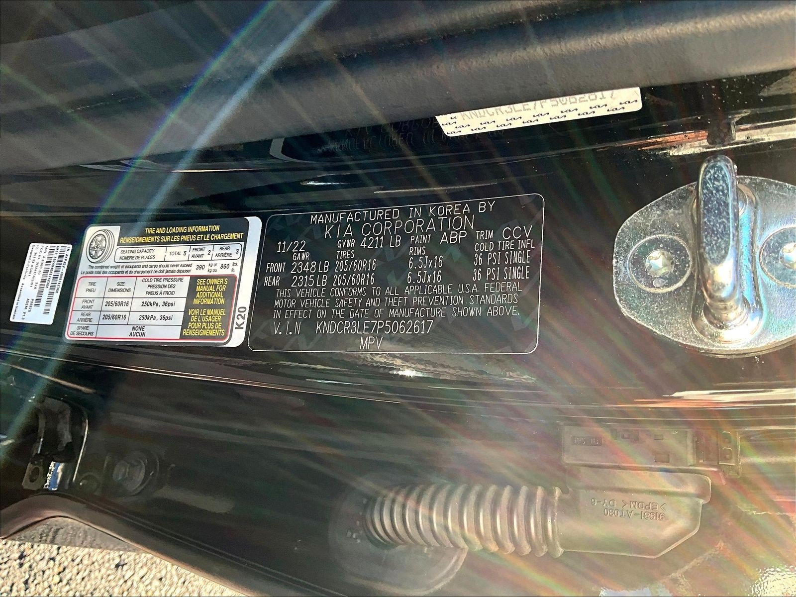 Used 2023 Kia Niro EX FWD image 19
