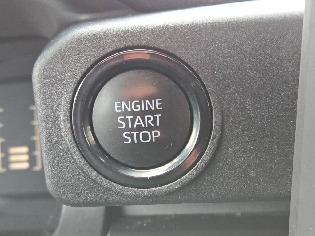 Used 2024 Toyota Tacoma SR5 image 32