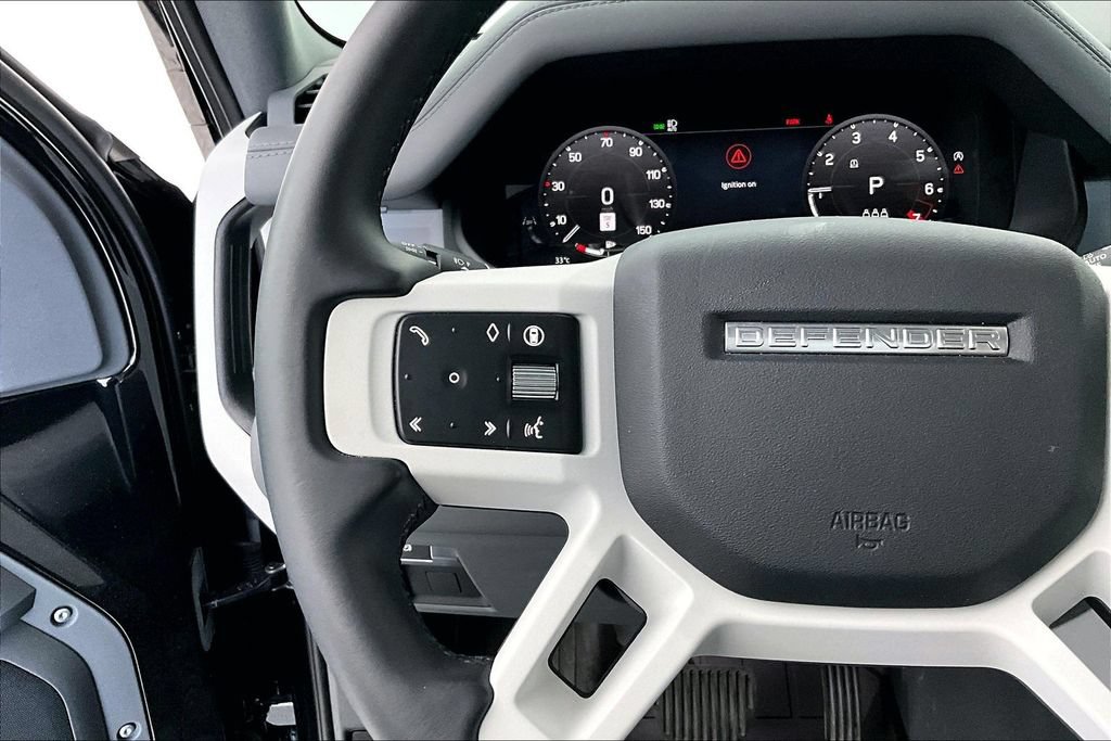Used 2025 Land Rover Defender 110 S AWD/4WD image 24