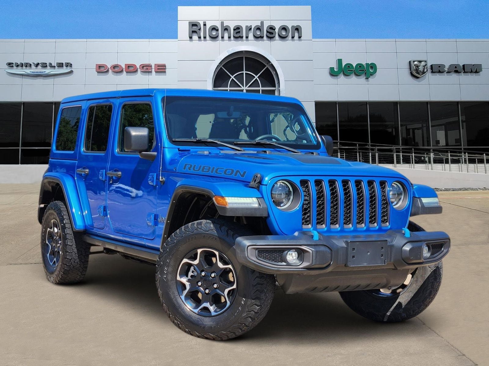 Used 2023 Jeep Wrangler Unlimited Rubicon 4xe AWD/4WD image 1